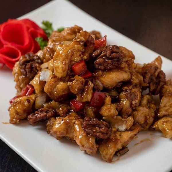 Chin's Szechwan, A Favorite For Over 20 Years, Is Back!