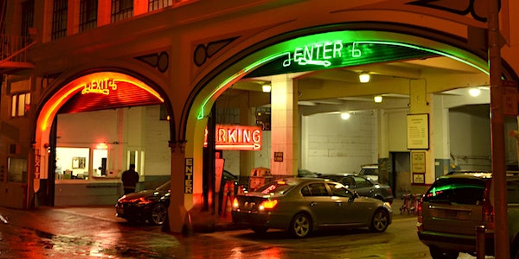 Downtown SF Neon Walking Tour 12/5 | Downtown San Francisco