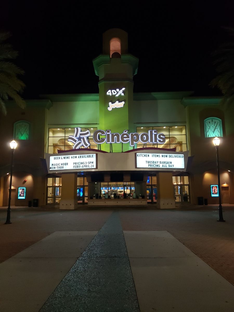 Vista Village Cinepolis March 2019