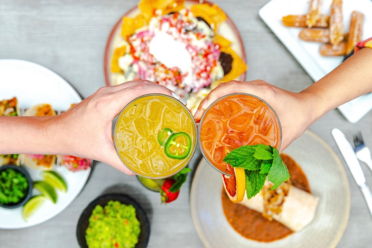 Photo of margaritas and Mexican cuisine
