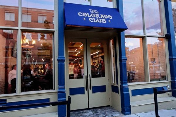 exterior of The Colorado Club (1043 Pearl st.)