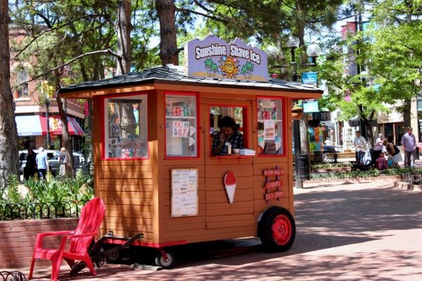 Picture of sunshine shaved ice cart