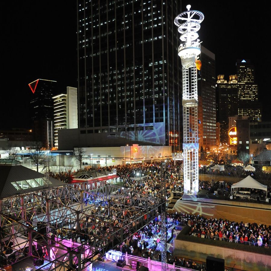 New Year's Eve Peach Drop 2022 Downtown Atlanta, GA