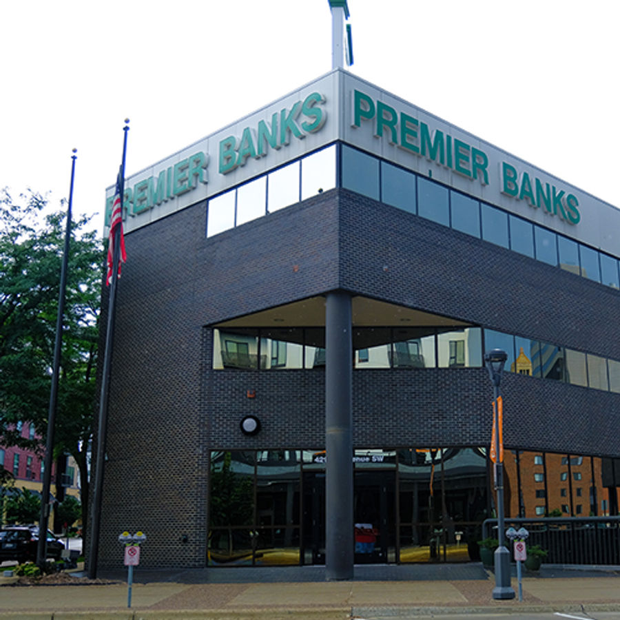 Premier Banks Minnesota