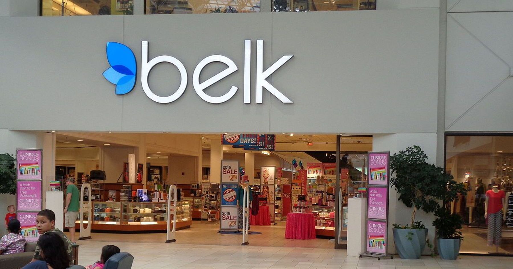 Belk, (second entrance) SouthPark Mall, Charlotte, NC Flag…