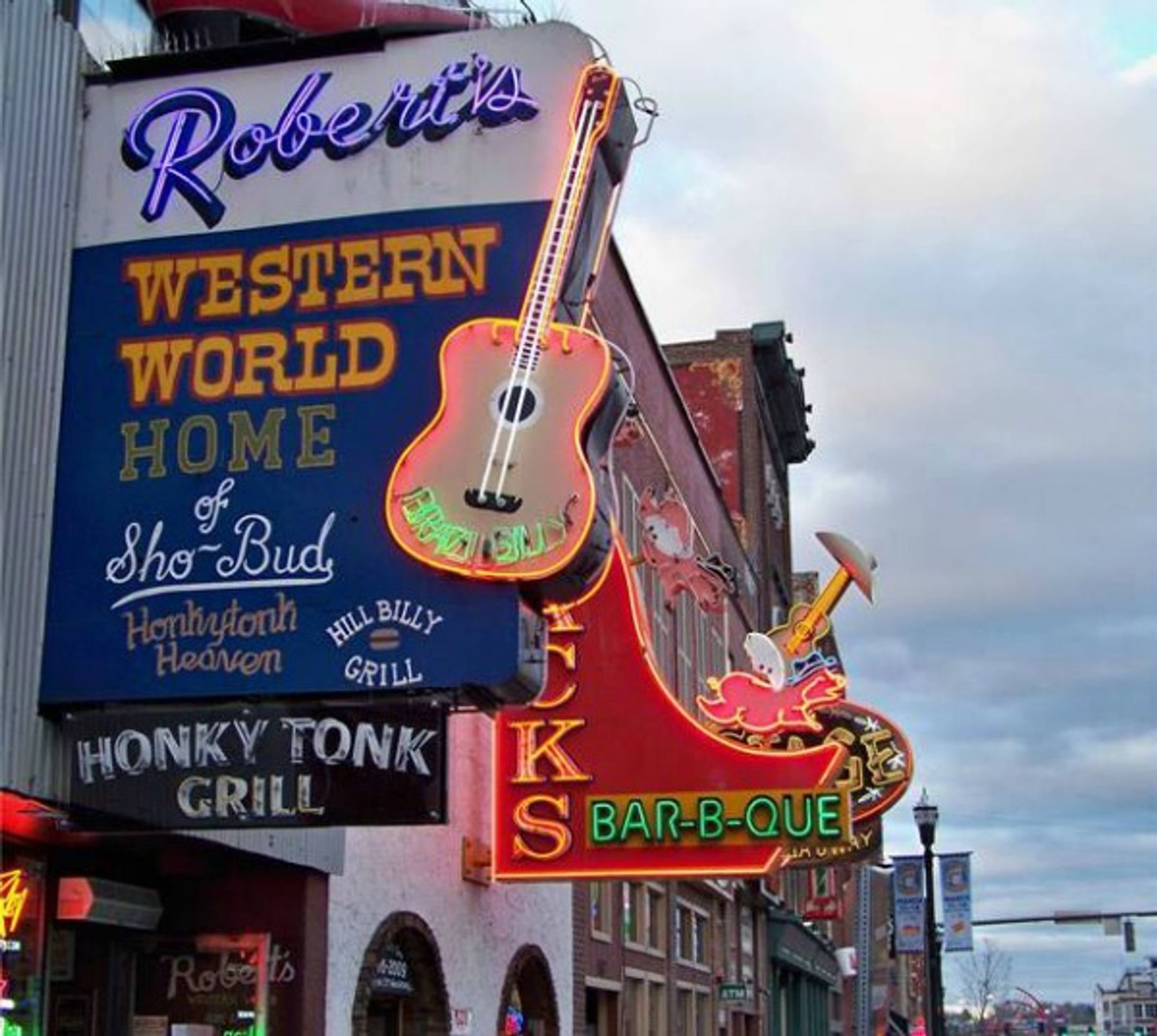 Robert's Western World Downtown Nashville