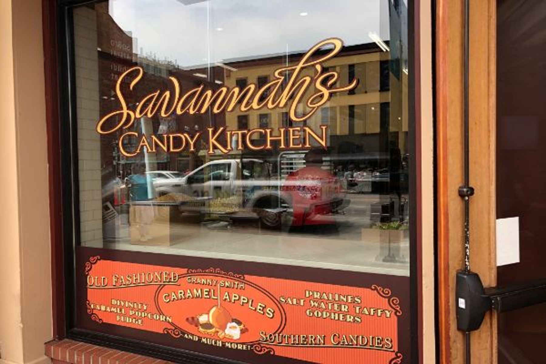 Savannah S Candy Kitchen(1) 