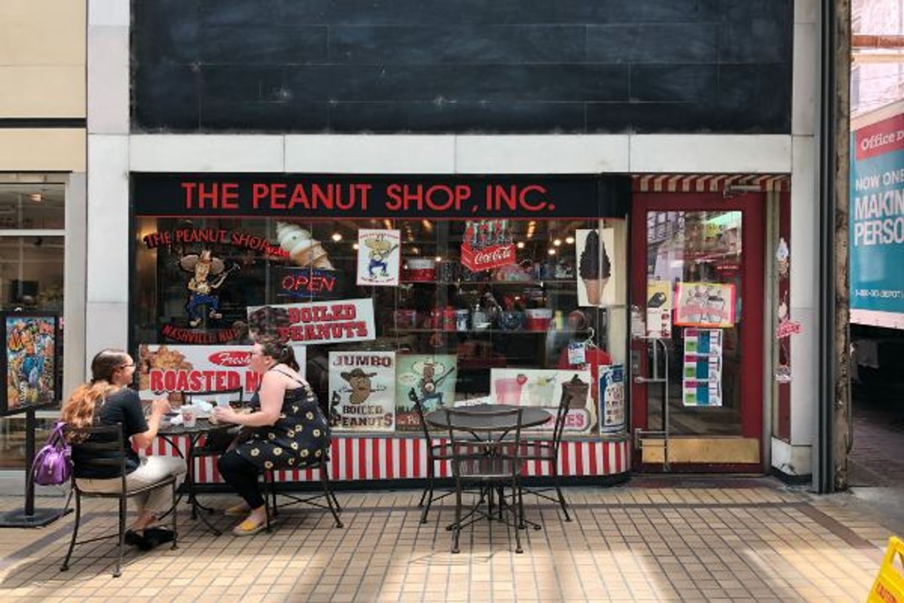 Gummy Bears - The Peanut Shop Nashville