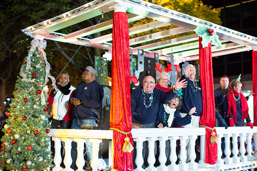 parade sponsor float