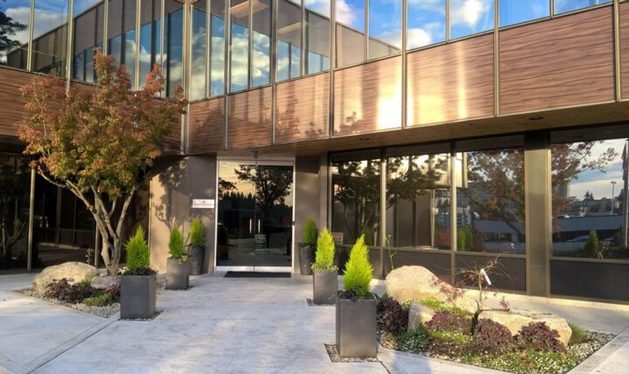 Windermere Real Estate: Bellevue Commons